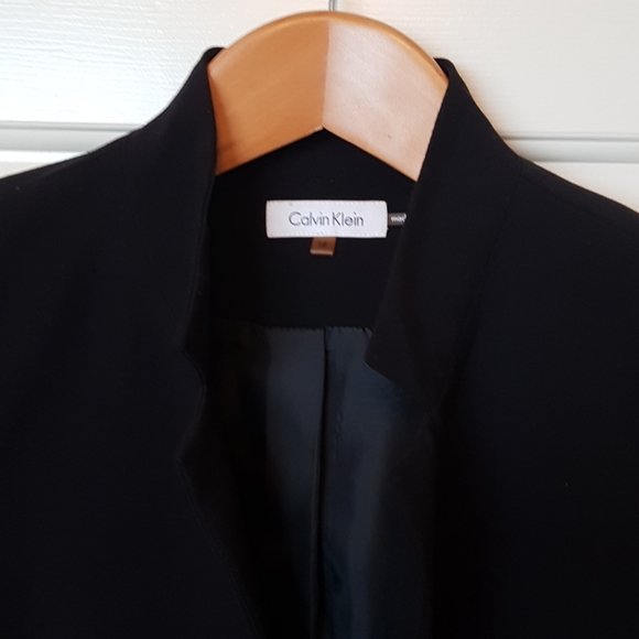 Coat - Picture 2 of 3